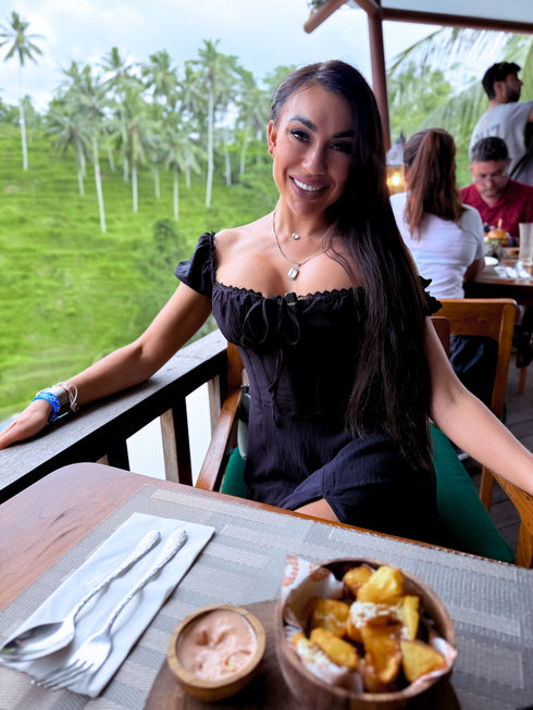 Dress with a knot in the chest area "AMORE" - BLACK